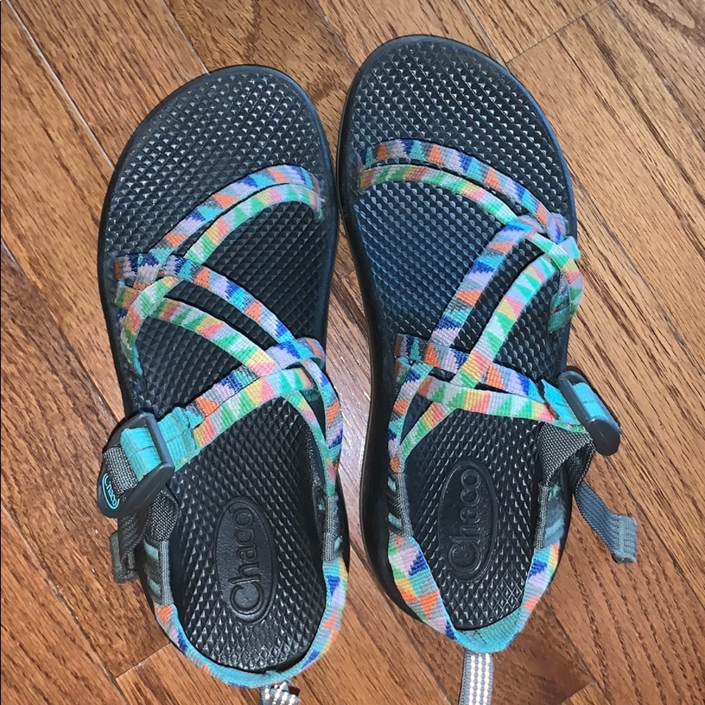 Girls Chaco Sandals!
